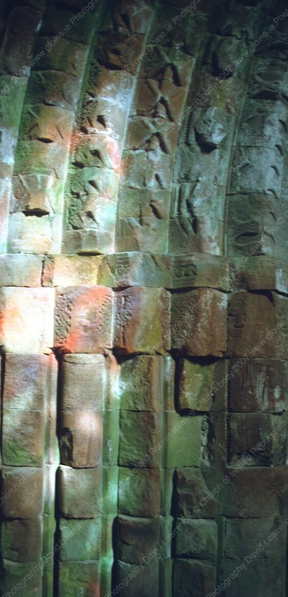 C004 - Chancel arch