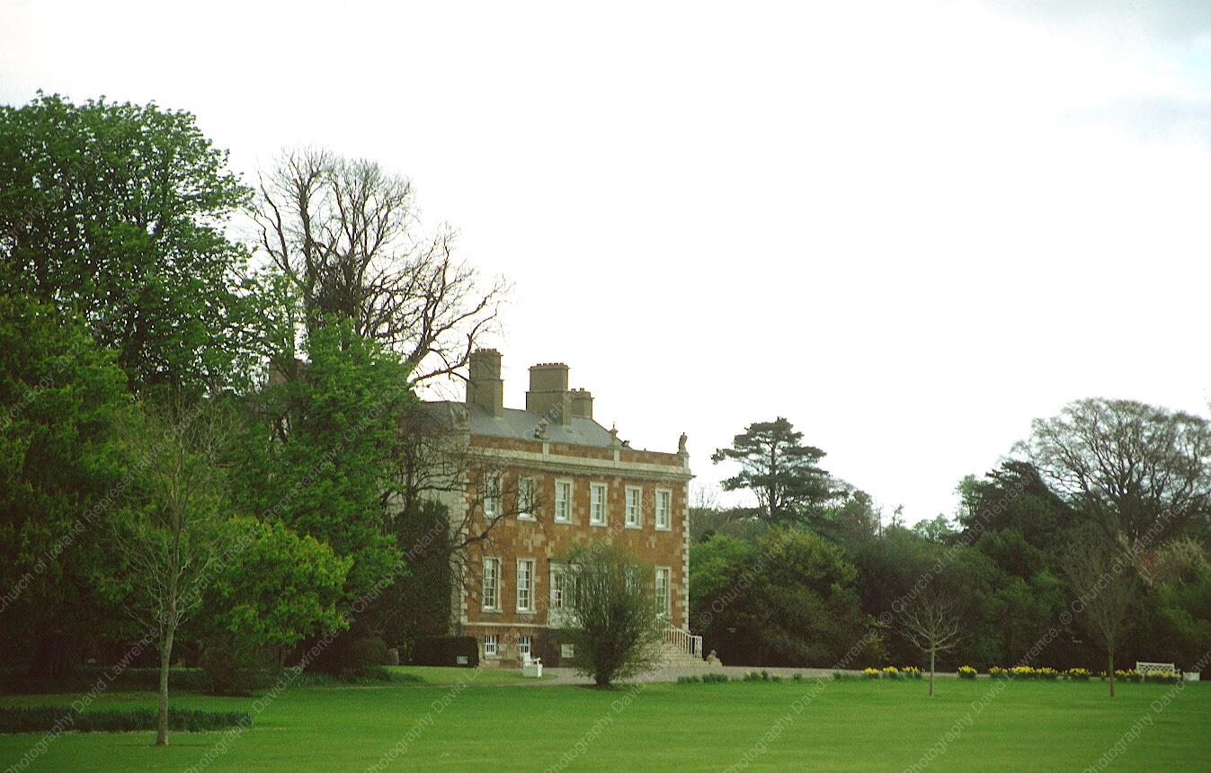 C004 - Newbridge House