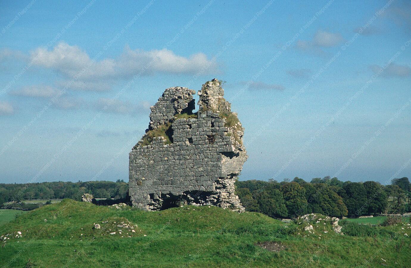 C002 - O'Hine's castle adjacent to church